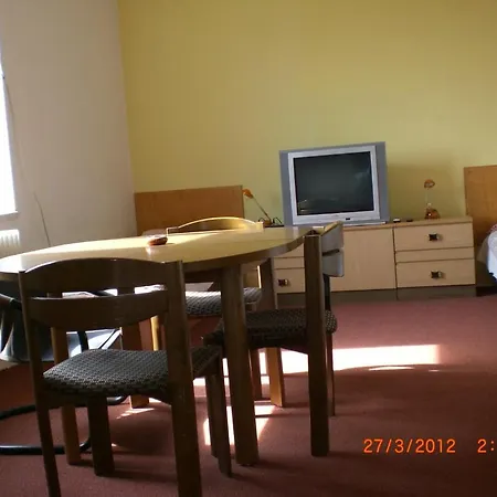 Pensjonat Na 15 Kopach Kolín